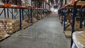 South GA industrial concrete repair can restore a dirty concrete floor. 